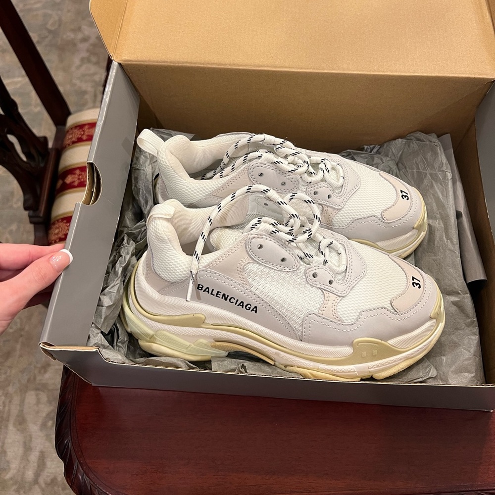 Authentic Balenciaga Triple S in Box - leather- original material and color way